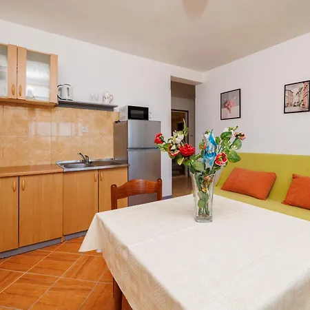 Apartman Slavica Banjol